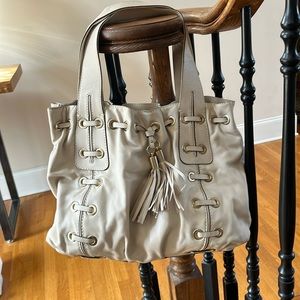Stunning large cream Michael Kors shoulder/tote bag.